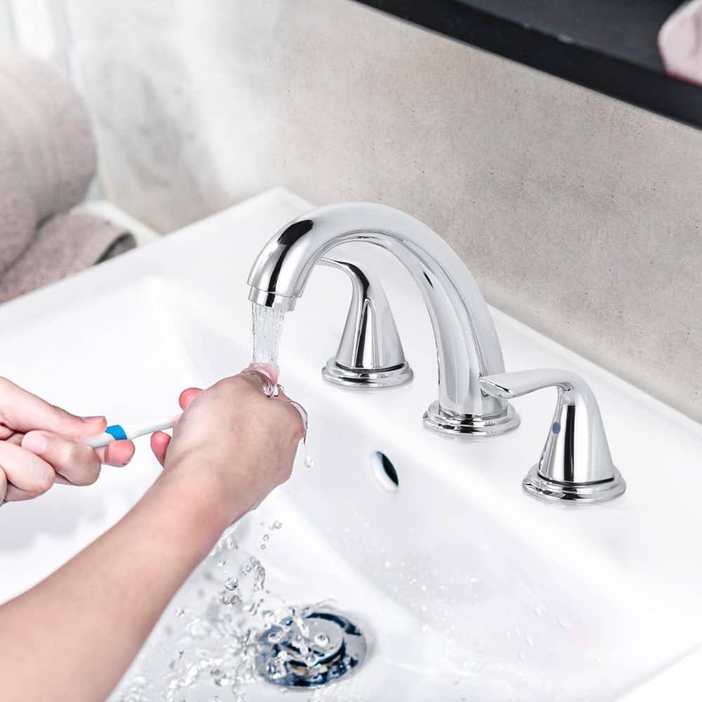 Aleasha Widespread Bathroom Sink Faucet, 3 Hole Faucet With Pop-Up Drain