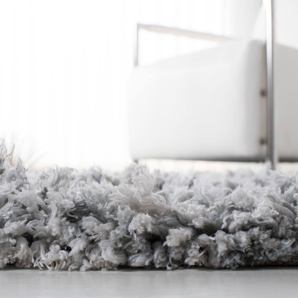 Rio Shag SG960 Hand Loomed Indoor Area Rug - Grey/Ivory - 5'x8' - Safavieh