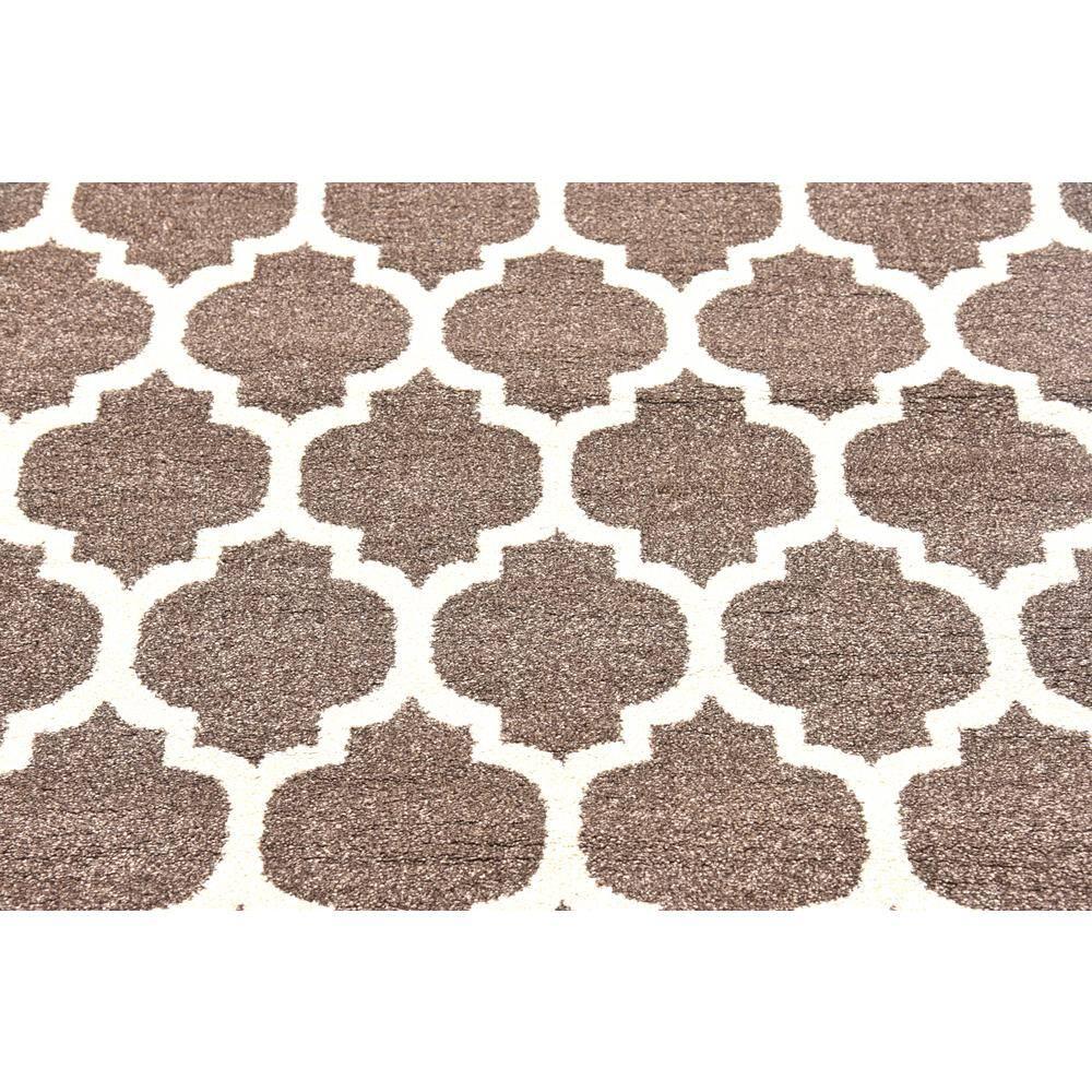 Unique Loom 4' 1 x 6' 1 Trellis Philadelphia Brown Area Rug