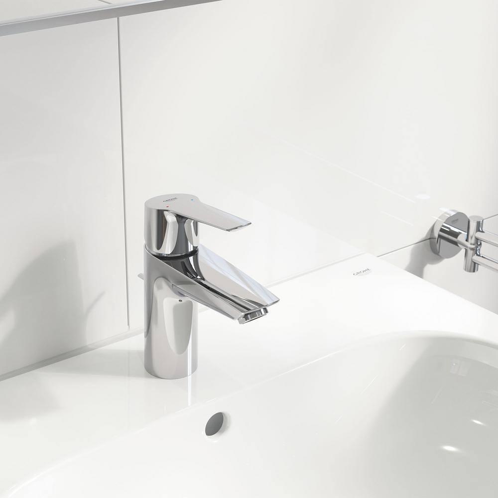 Eurosmart® Single Hole Bathroom Faucet