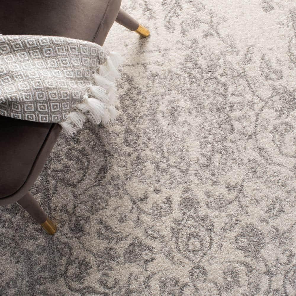 Adirondack ADR101 Power Loomed Area Rug - Ivory/Silver - 6' Round - Safavieh.