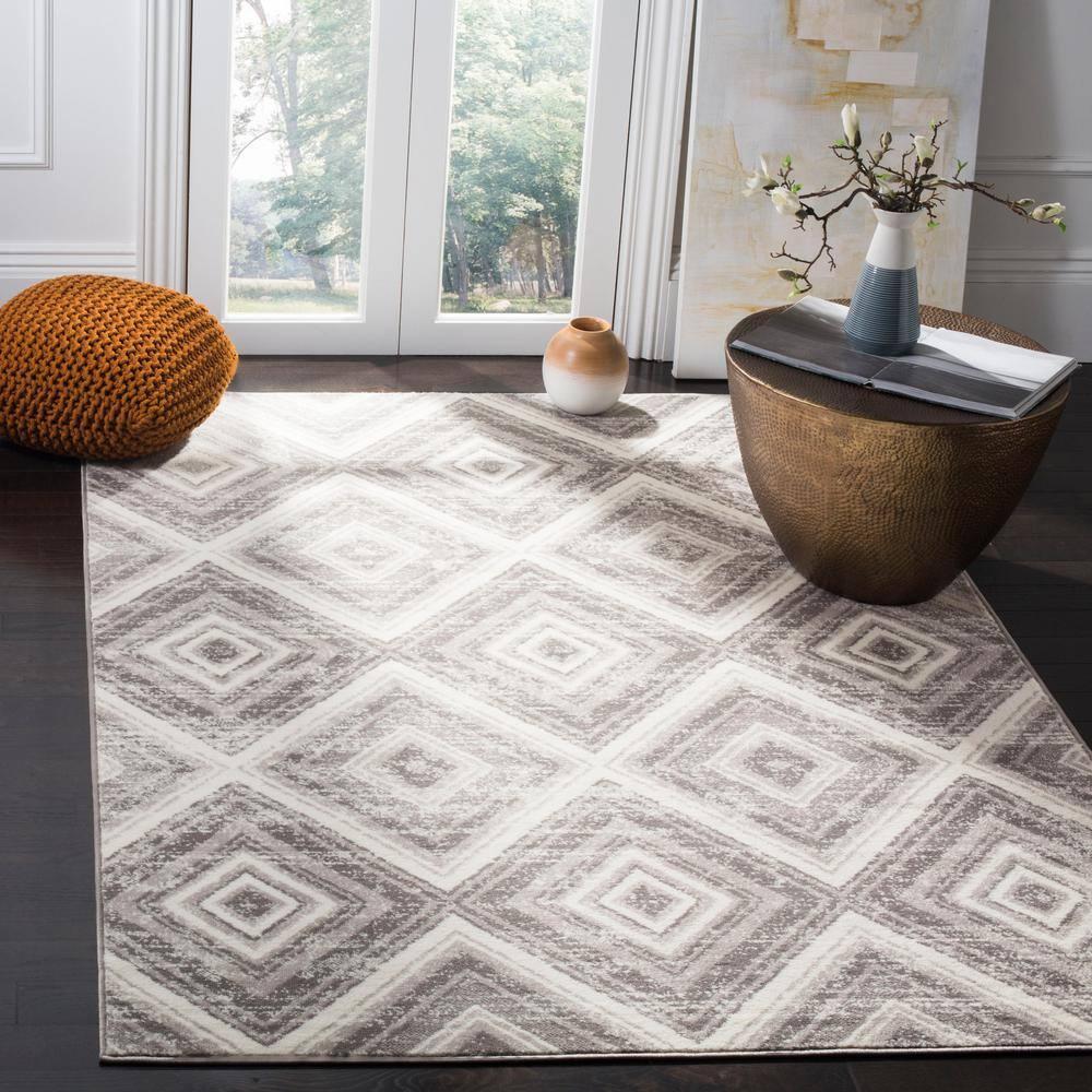 Skyler SKY120 Power Loomed Indoor Area Rug - Grey/Ivory - 4'x6' - Safavieh