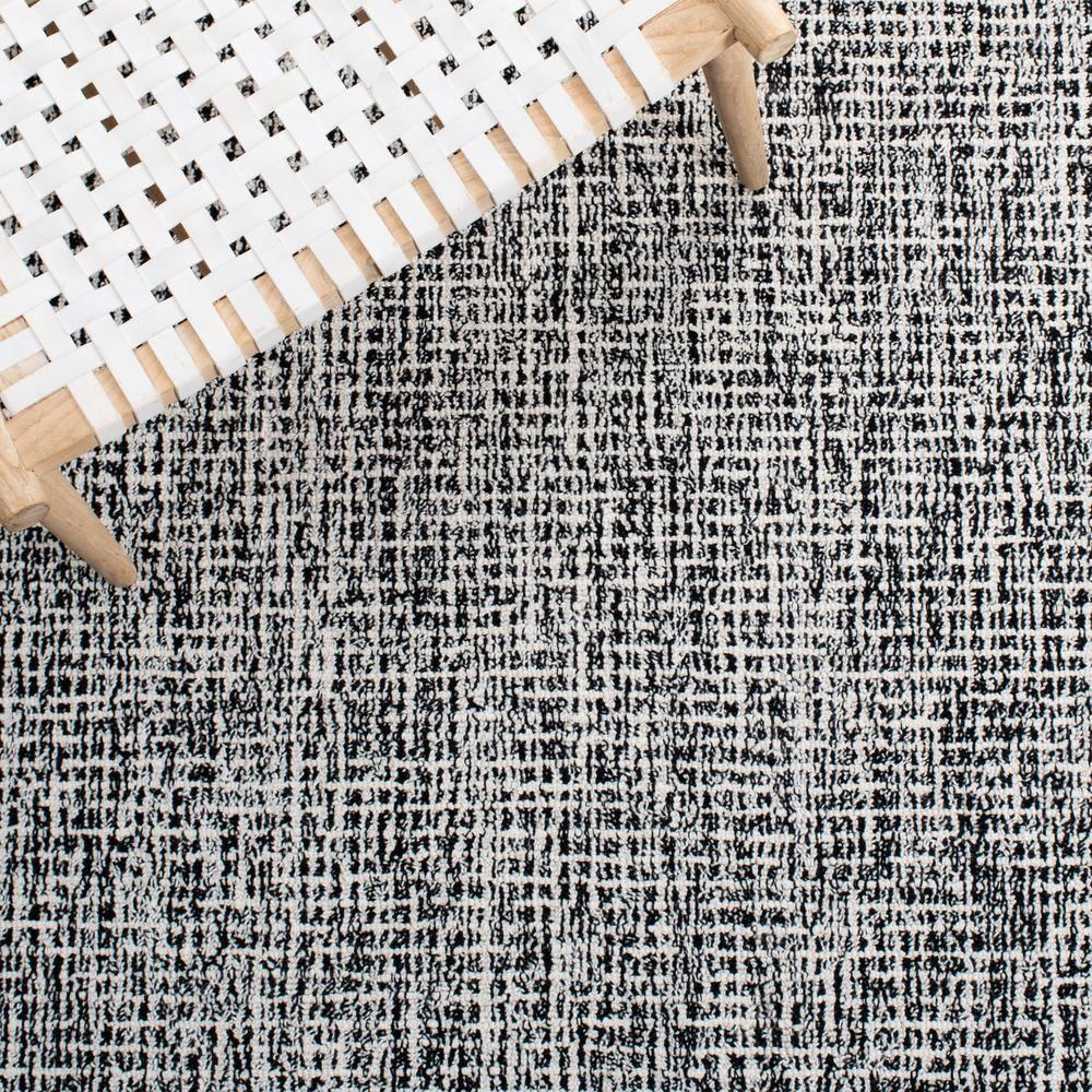 Abstract ABT468 Handmade Indoor Area Rug - Black/Ivory - 9'x12' - Safavieh
