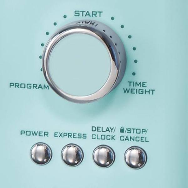 Nostalgia Retro 19" 0.9 cu ft. 800-Watt Countertop Microwave Oven