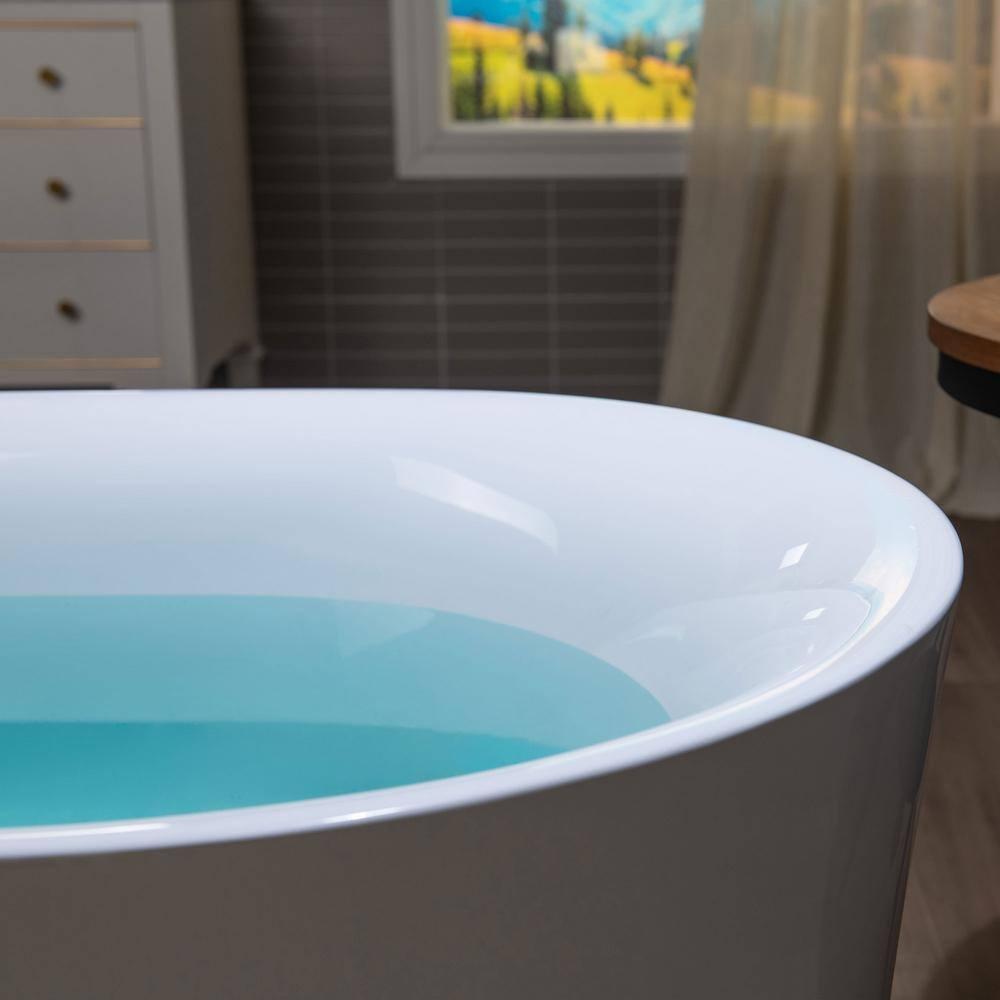 Freestanding Soaking Acrylic Curved Design Bathtub