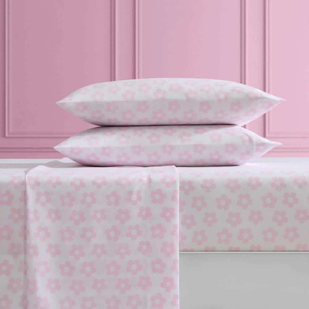 Betsey Johnson Retro Daisy Pink King Sheet Set