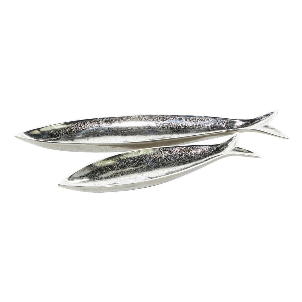 CosmoLiving by Cosmopolitan 24", 17"W Silver Aluminum Metal Fish Tray, 2-Pieces