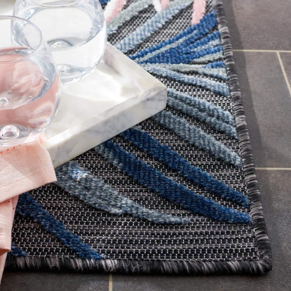 Cabana CBN445 Loomed Indoor/Outdoor Area Rug - Black/Rust - 4'x6' - Safavieh