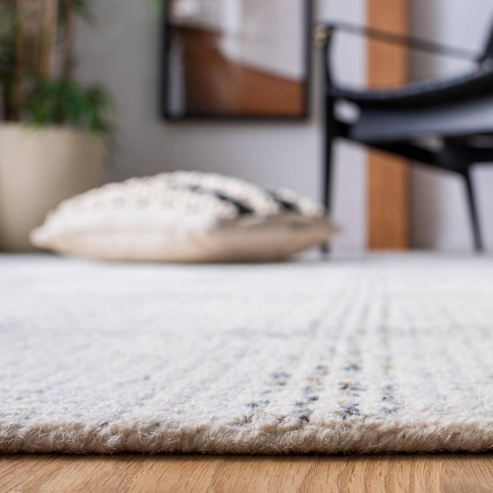 Abstract ABT657 Handmade Indoor Area Rug - Ivory/Gold - 4'x6' - Safavieh