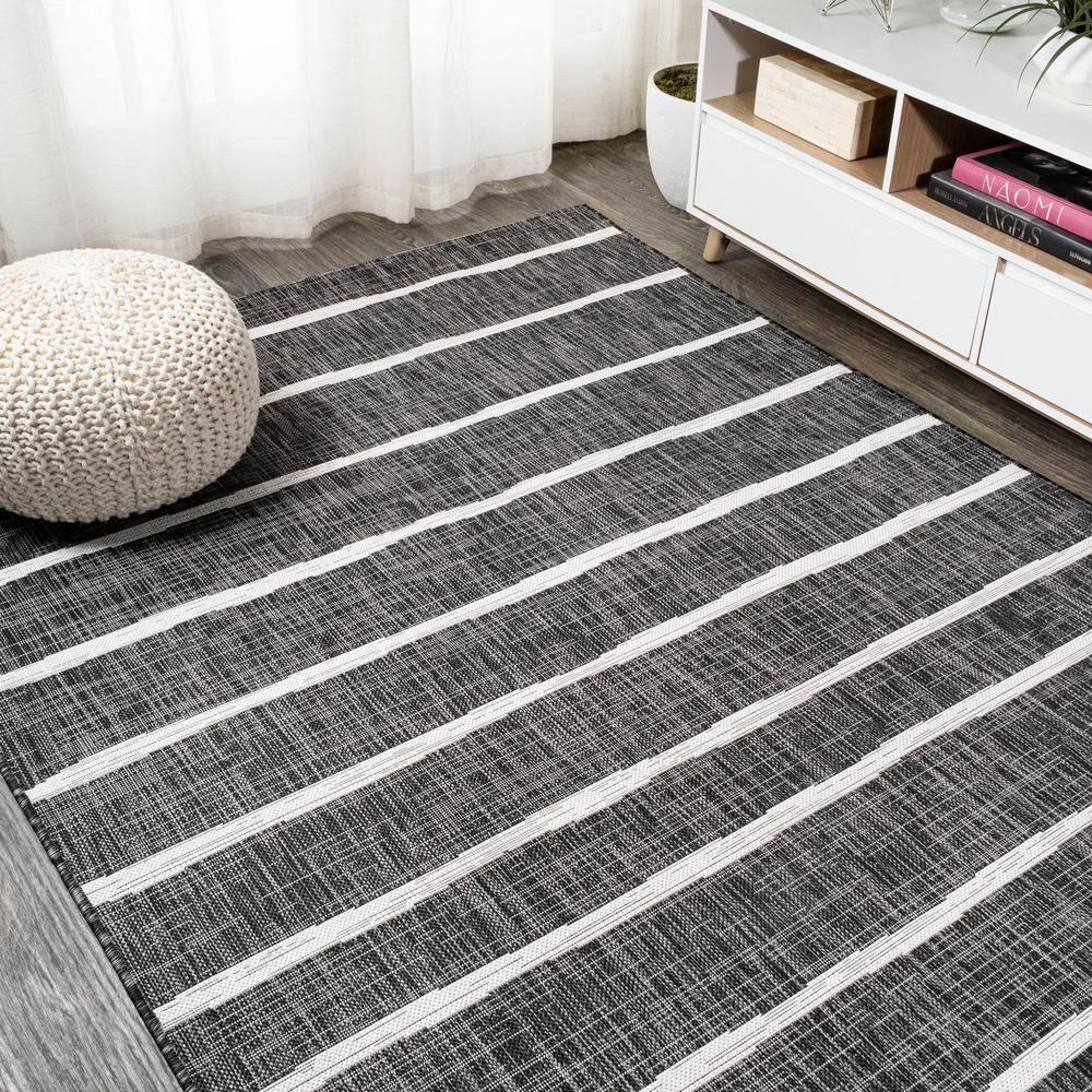 3'x5' Colonia Berber Stripe Indoor/Outdoor Area Rug, Black/Ivory - JONATHAN Y