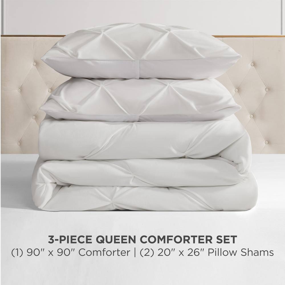 Juicy Couture Juicy Couture Kiss Pleat Plush Micromink Comforter Sets