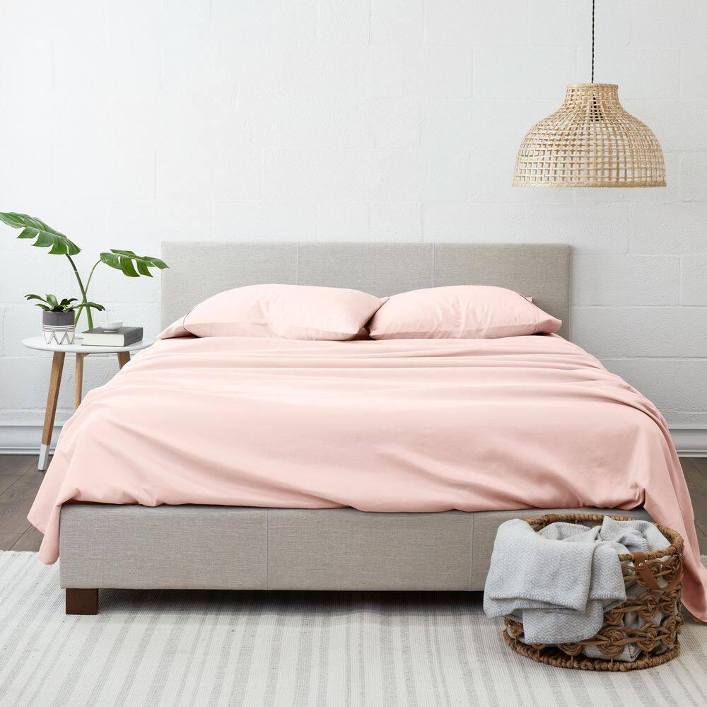 Noble Linens 4 Piece Solid Microfiber Bed Sheet Set, Blush, King