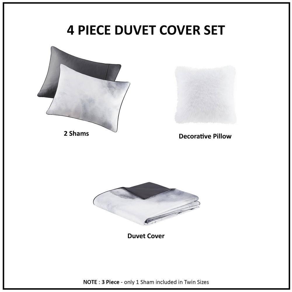 Intelligent Design Cassiopeia Watercolor Tie Dye Printed Duvet Cover Set with Throw Pillow