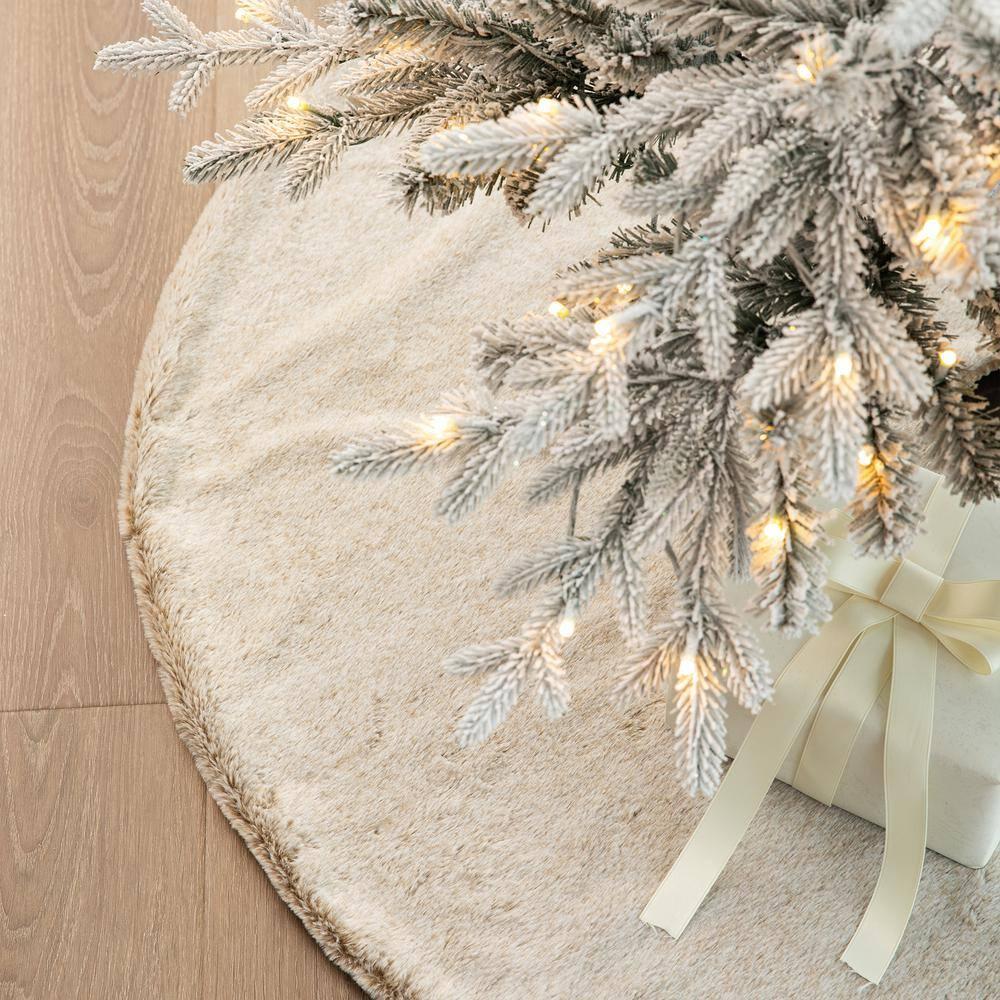 Glitzhome Solid Color Faux Fur Tree Skirt
