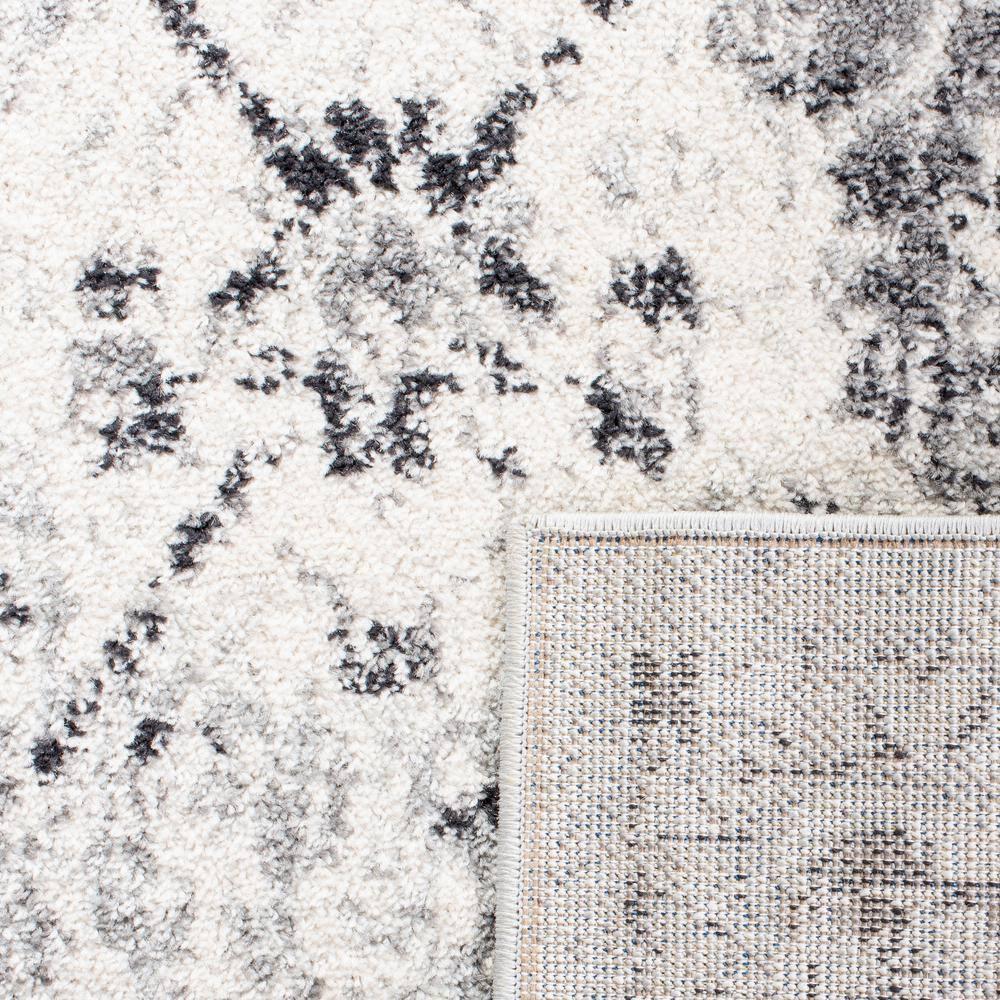 SAFAVIEH Madison Judith Distressed Area Rug, Silver/Grey, 11' x 11' Square