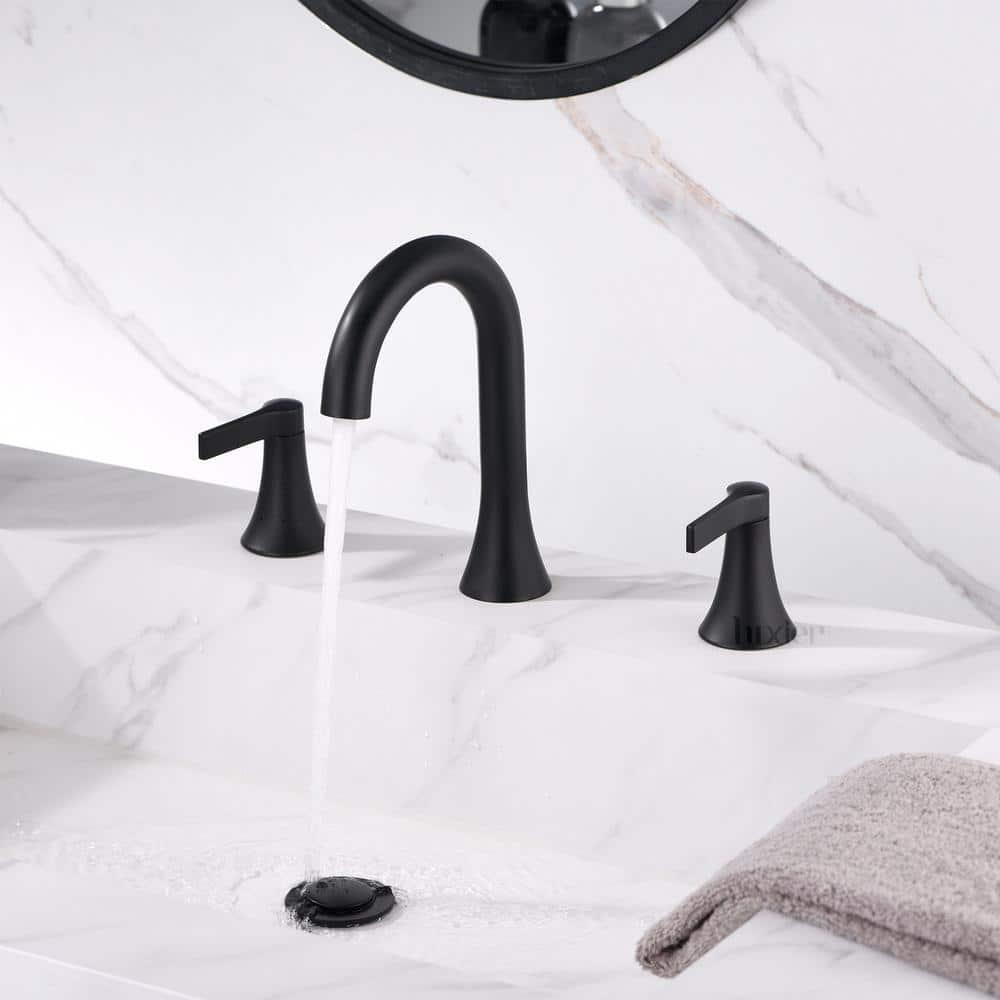 Widespread Bathroom Faucet with Drain Assembly