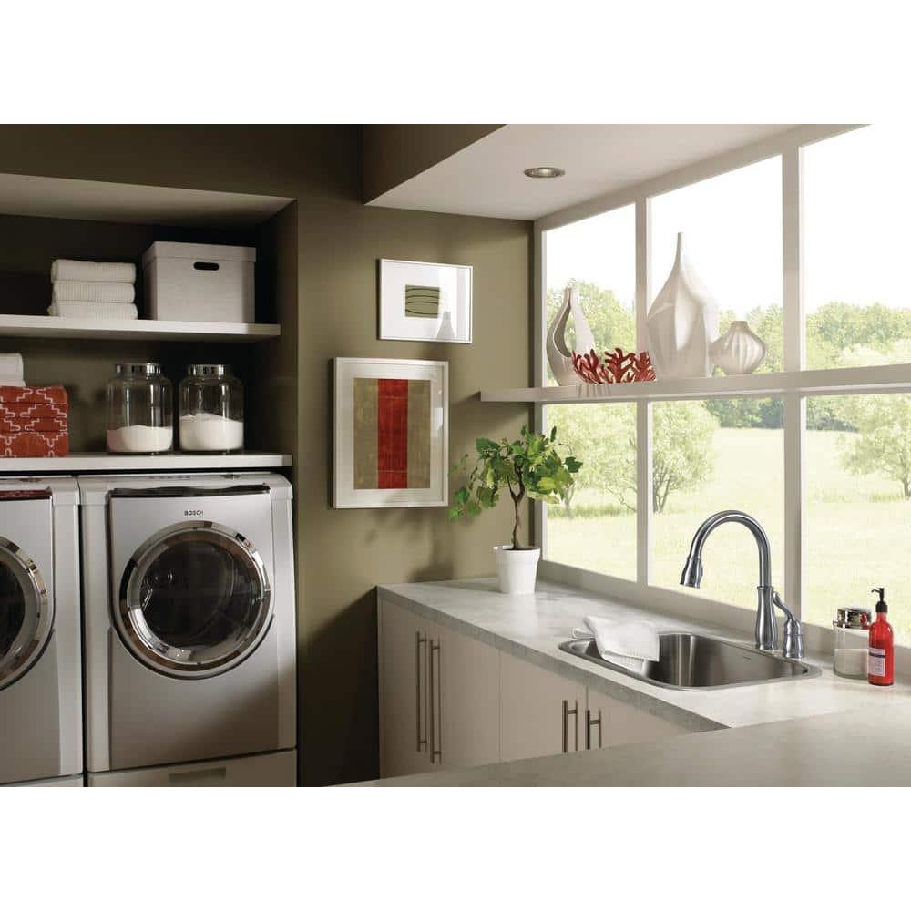 Leland Pull Down Sprayer Kitchen Sink Faucet, Single Handle Kitchen Faucet