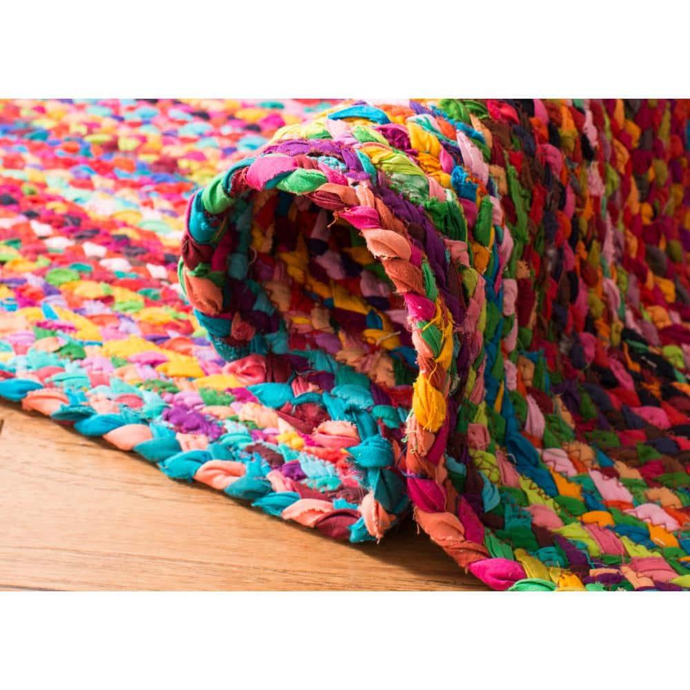Braided BRD210 Hand Woven Accent Rug - Red/Multi - 2'x3' - Safavieh.