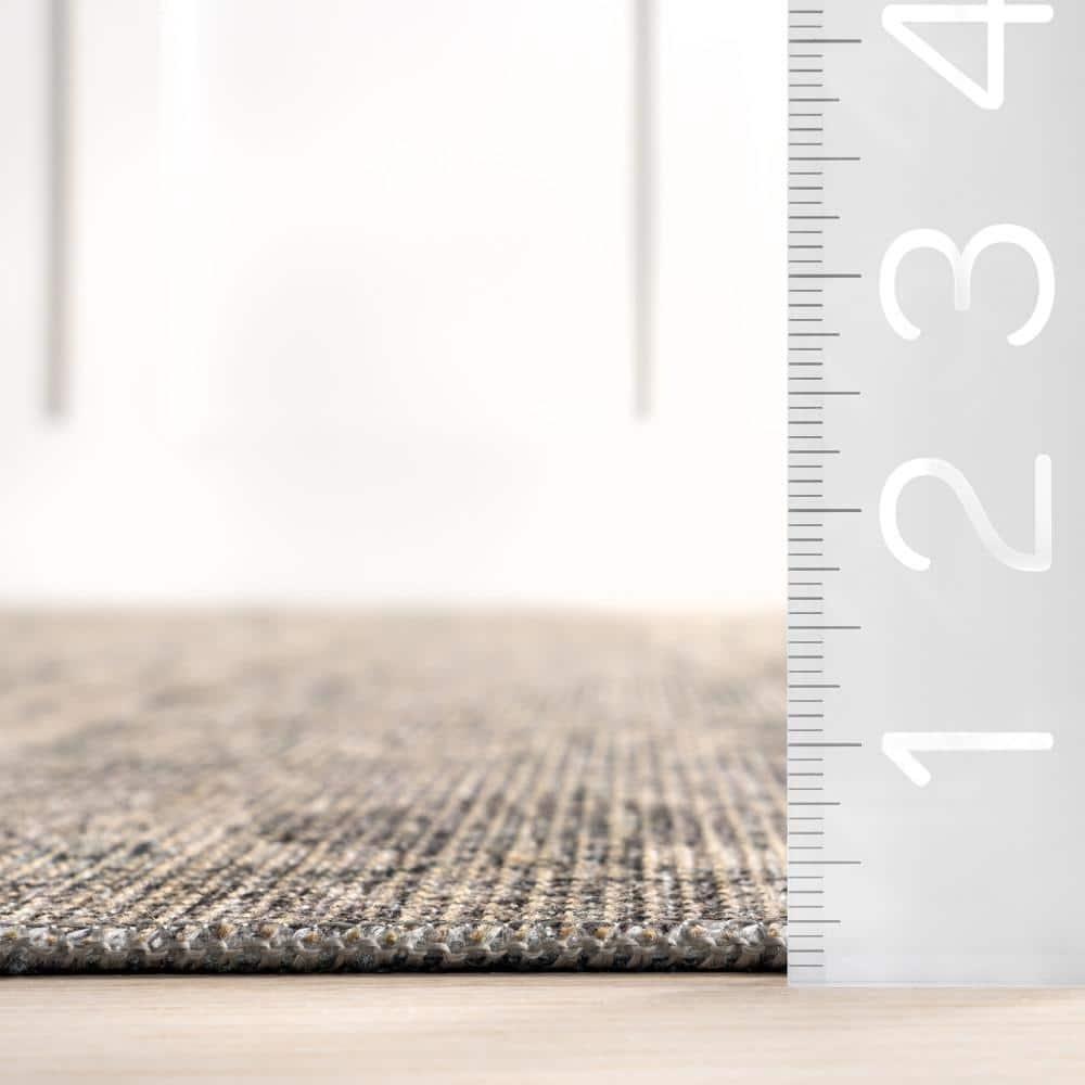 Nuloom Hillstone Collection Calantha Traditional Vintage Medallion Area Rug, 5' x 8', Beige