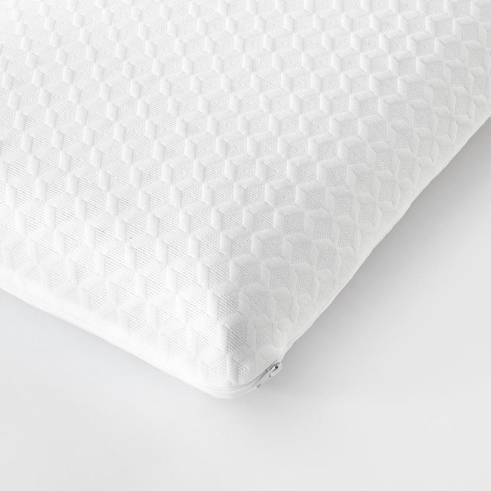 Gel Memory Foam Conventional Pillow