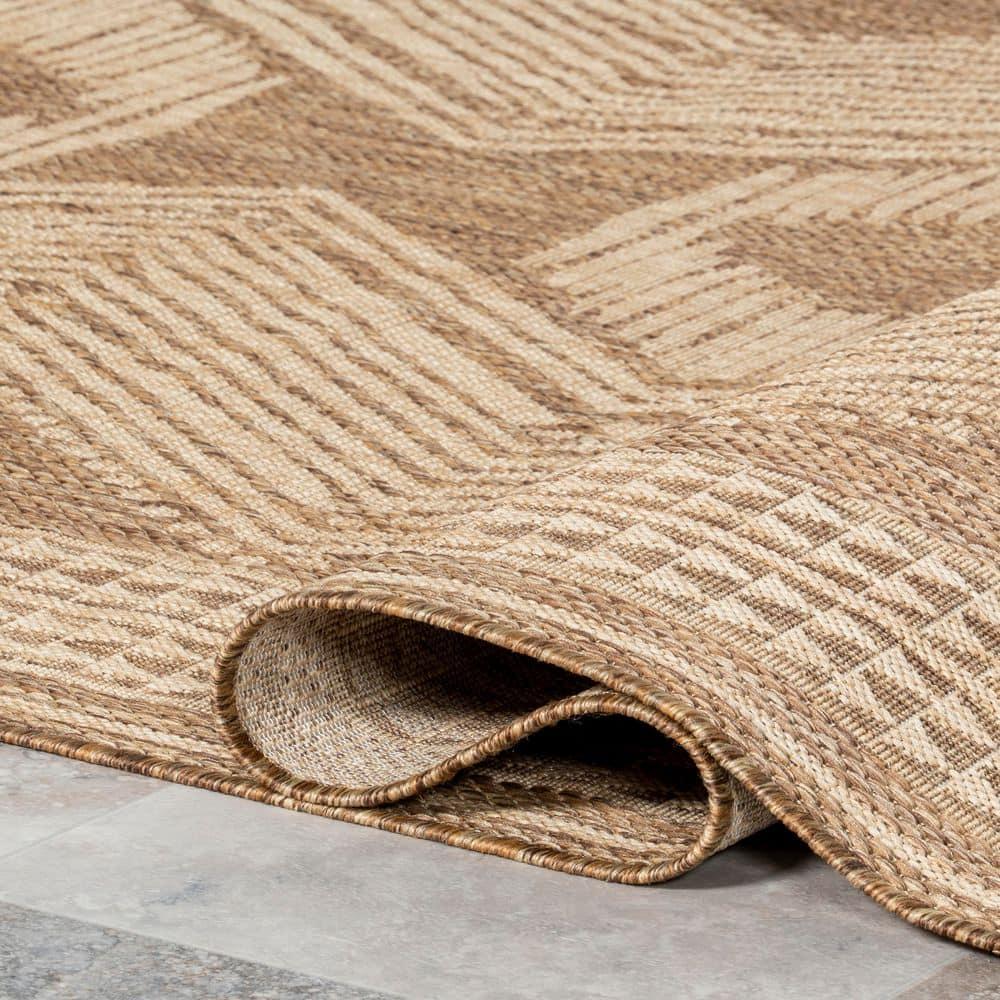 nuLOOM 4' x 6' Outdoor Geometric Area Rug, Stain Resistant, Weather Resistant, High Traffic, Patio, Balcony, Outside, Ranya Light Brown