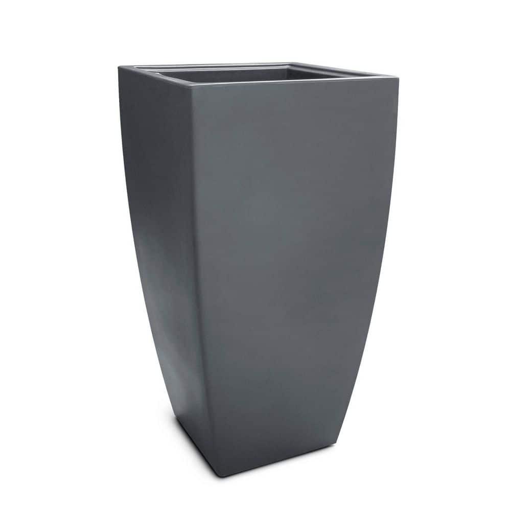 Mayne Inc. Vernamae  Resin Pot Planter With Water Reservoir