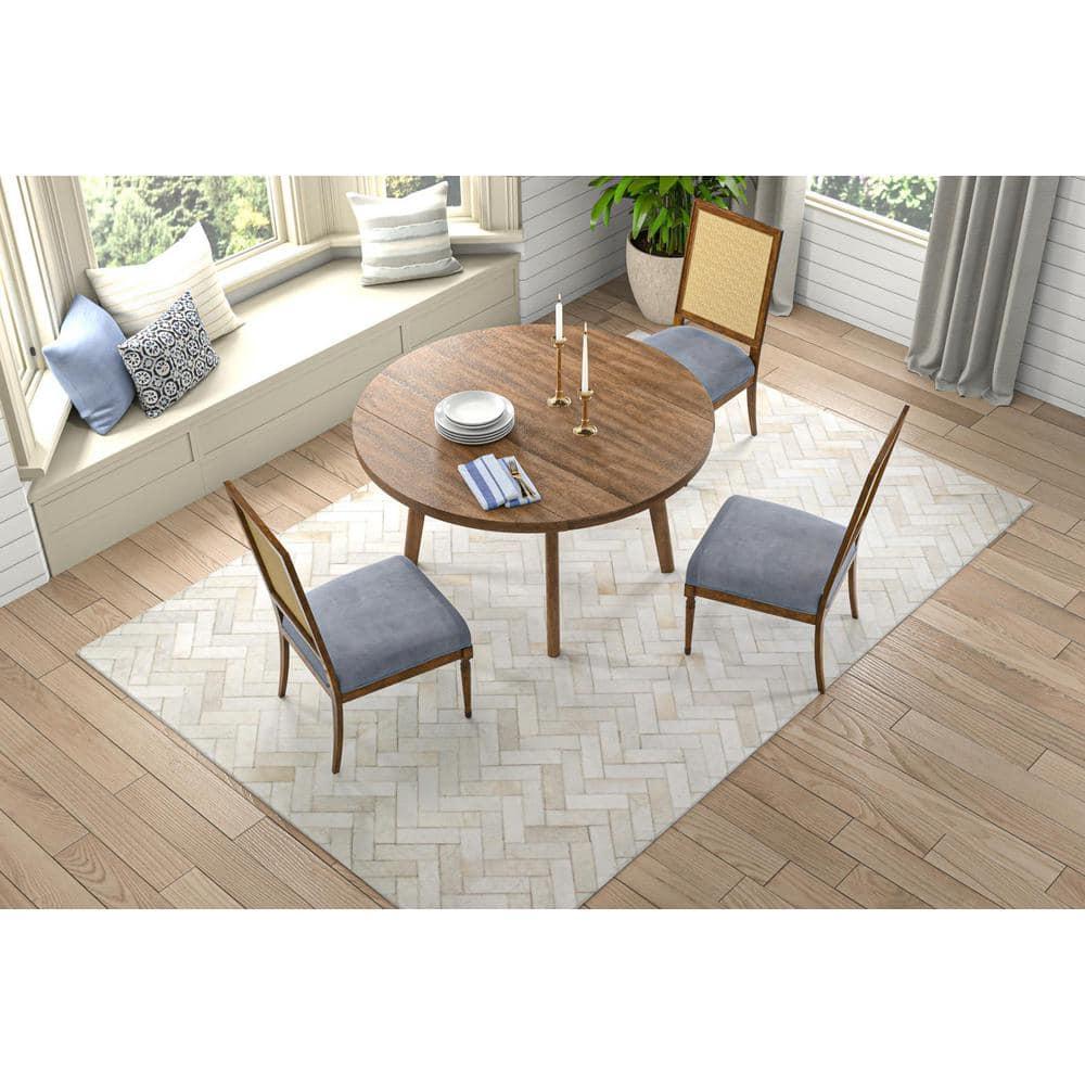 Darya Home Cowhide Chevron Indoor Rug