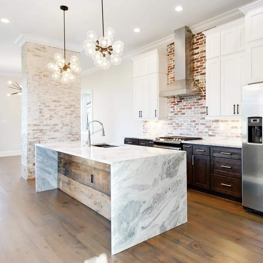 ZLINE ZLINE 36 in. Designer Series Satin Stainless Steel Convertible Vent Wall Mount Range Hood 8KBS-36