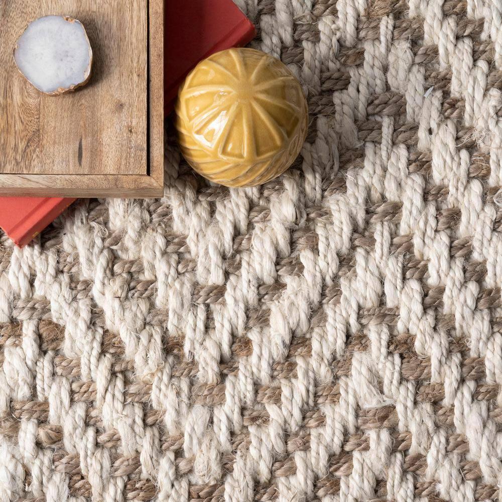nuLOOM Vania Indoor Rug