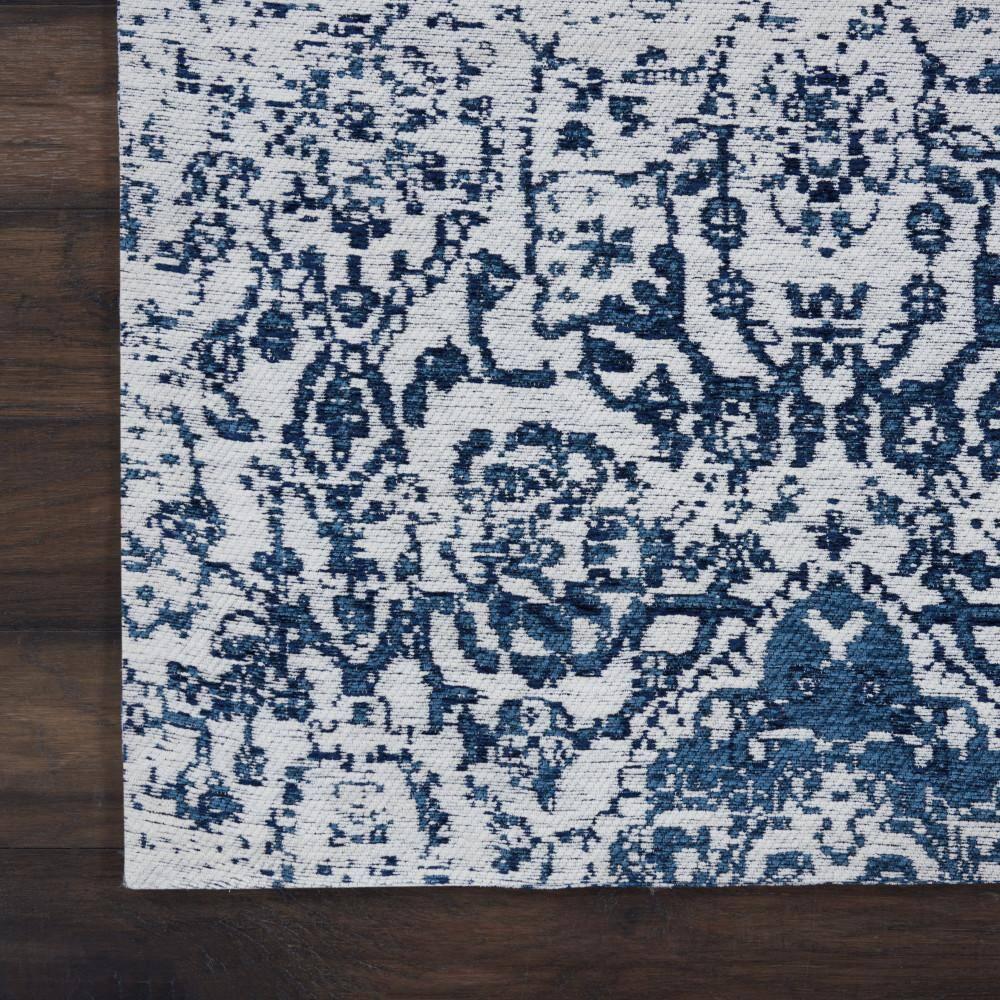 Williston Forge Damask Southwestern Machine Made Power Loom Polypropylene Indoor / Outdoor Area Rug in Ivory/Navy