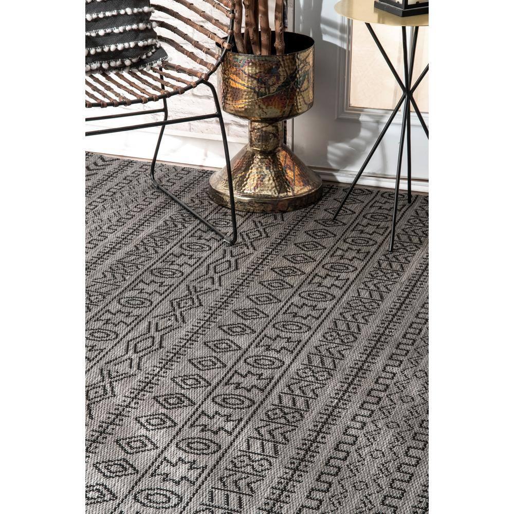 Nuloom Indoor and Outdoor Jamie Area Rug, 6' 3" x 9' 2", Gray