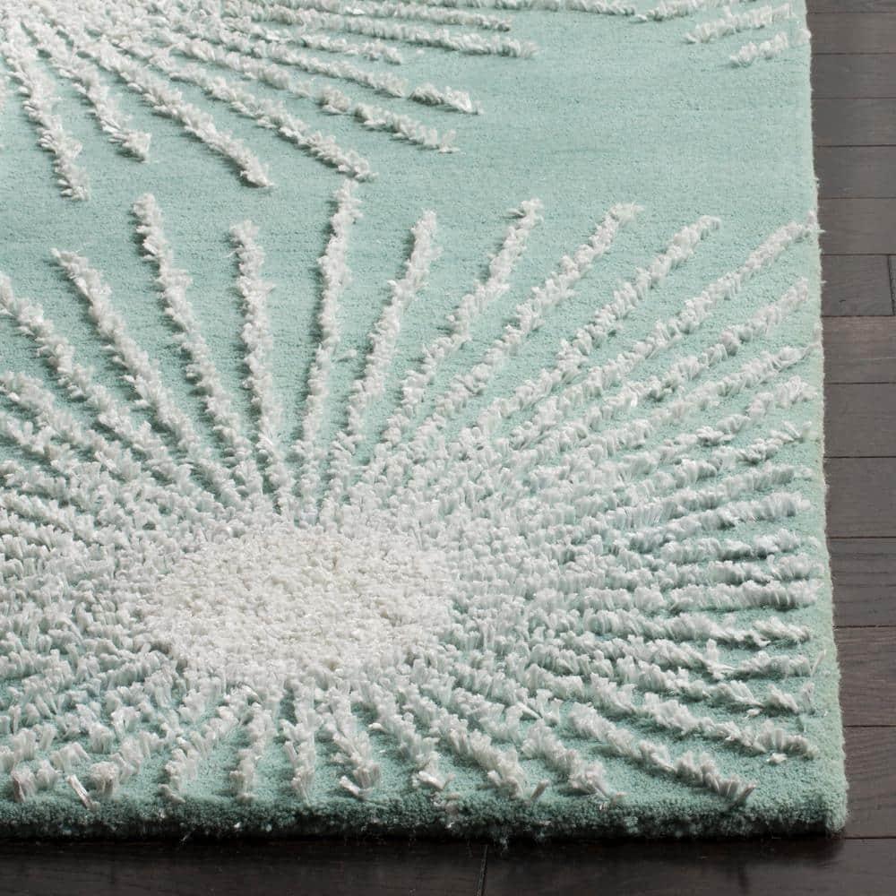 Soho SOH712 Hand Tufted Indoor Area Rug - Light Teal/Multi - 6'x9' - Safavieh.