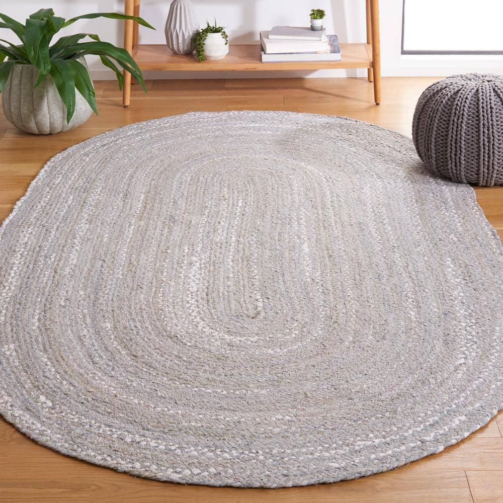 Braided BRD452 Hand Woven Indoor Area Rug - Light Grey - 5'x8' Oval - Safavieh
