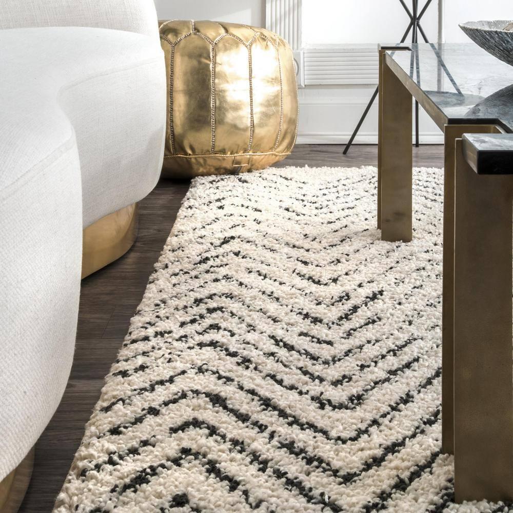 Chevron Shag Rug