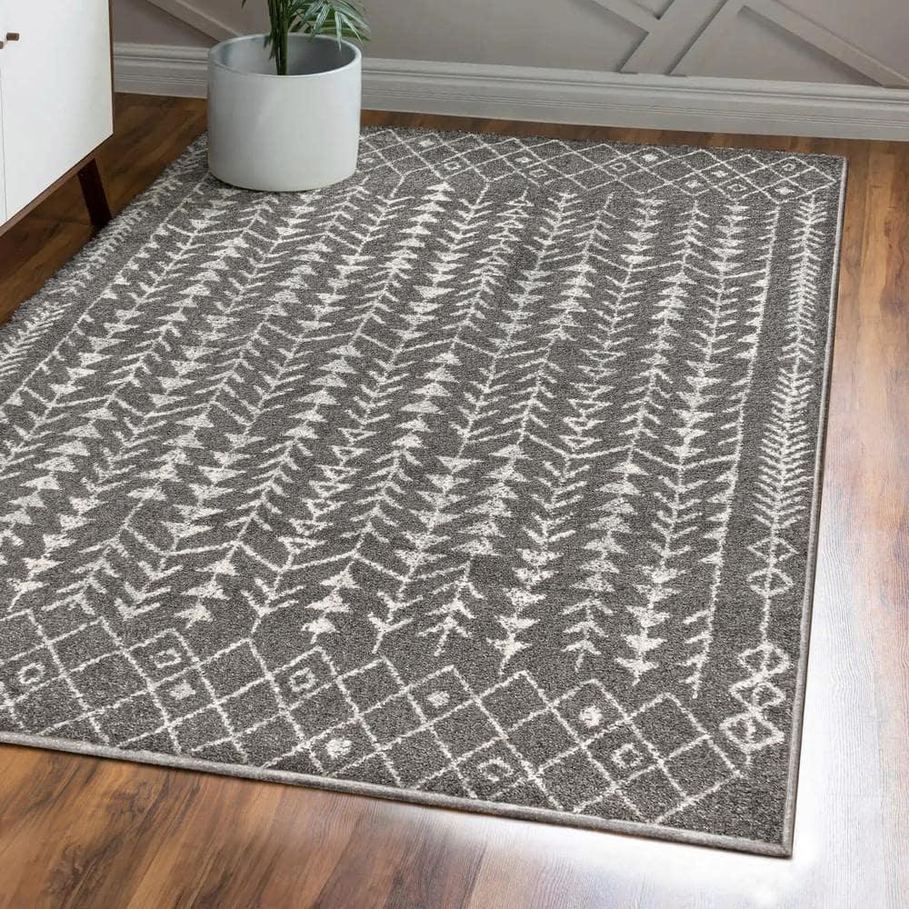 3'x5' Ziri Moroccan Geometric Area Rug, Grey/Cream - JONATHAN Y