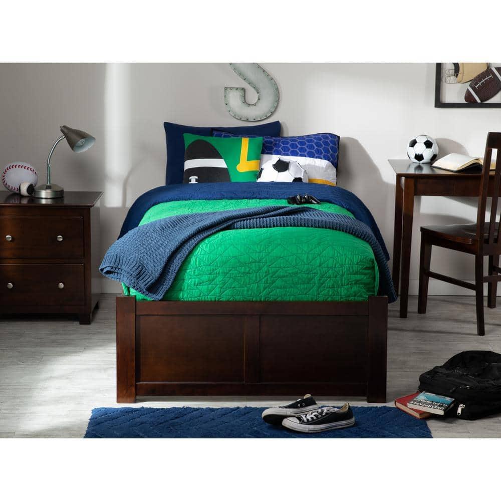 Concord Twin Extra Long Bed with Footboard and Twin Extra Long Trundle in Walnut