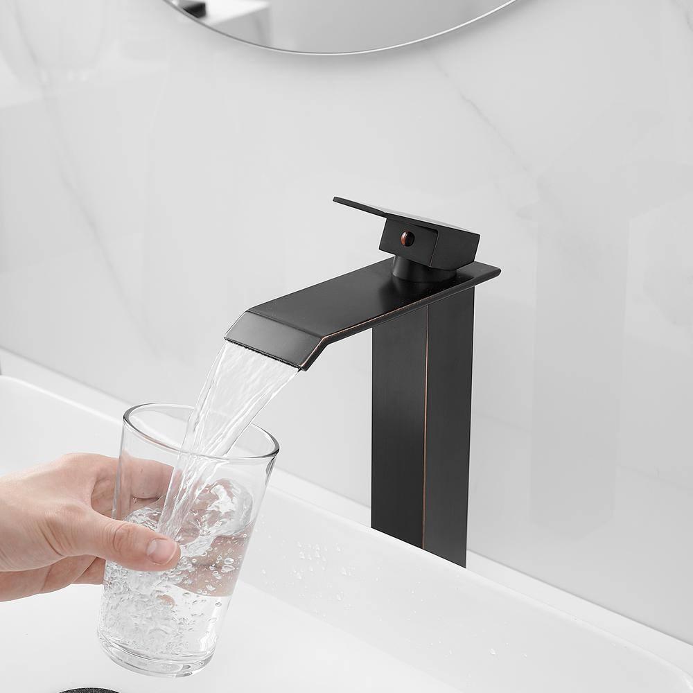 Vessel Sink Faucet Single-handle Bathroom Faucet with Drain Assembly