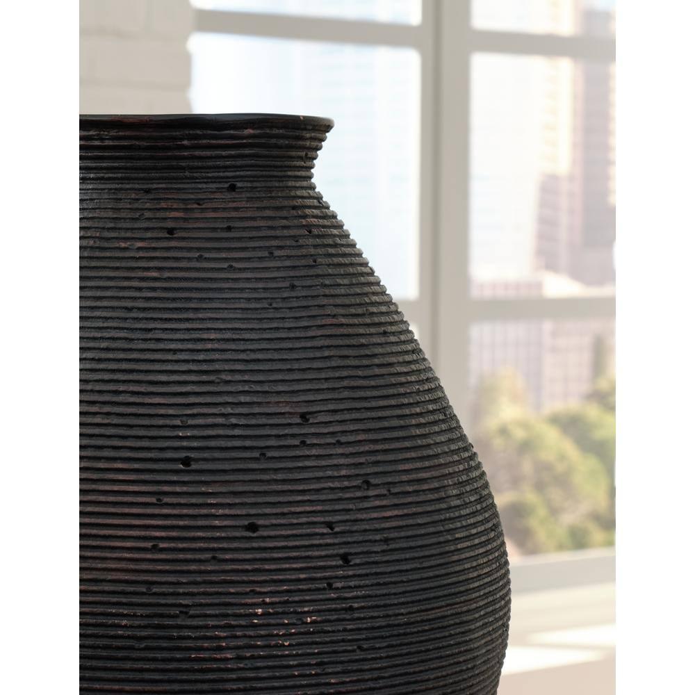 Signature Design by Ashley Casual Hannela Vase  Antique Brown