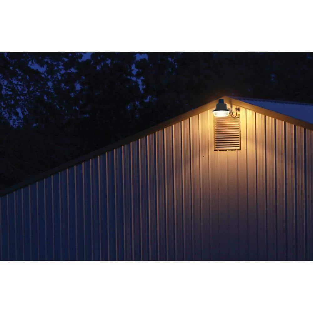 1 - Head LED Hardwired Dusk to Dawn Outdoor Security Area Light