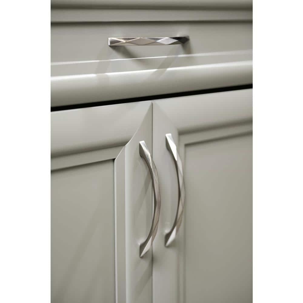 Karat Kitchen Cabinet Handles, Solid Core Drawer Pulls for Cabinet Doors, 3-3/4" (96mm)