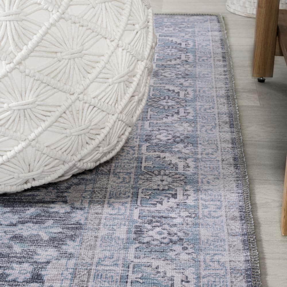 Wincer Chenille Cottage Medallion Machine-Washable Gray/Blue/White 5 ft. x 8 ft. Area Rug - JONATHAN Y