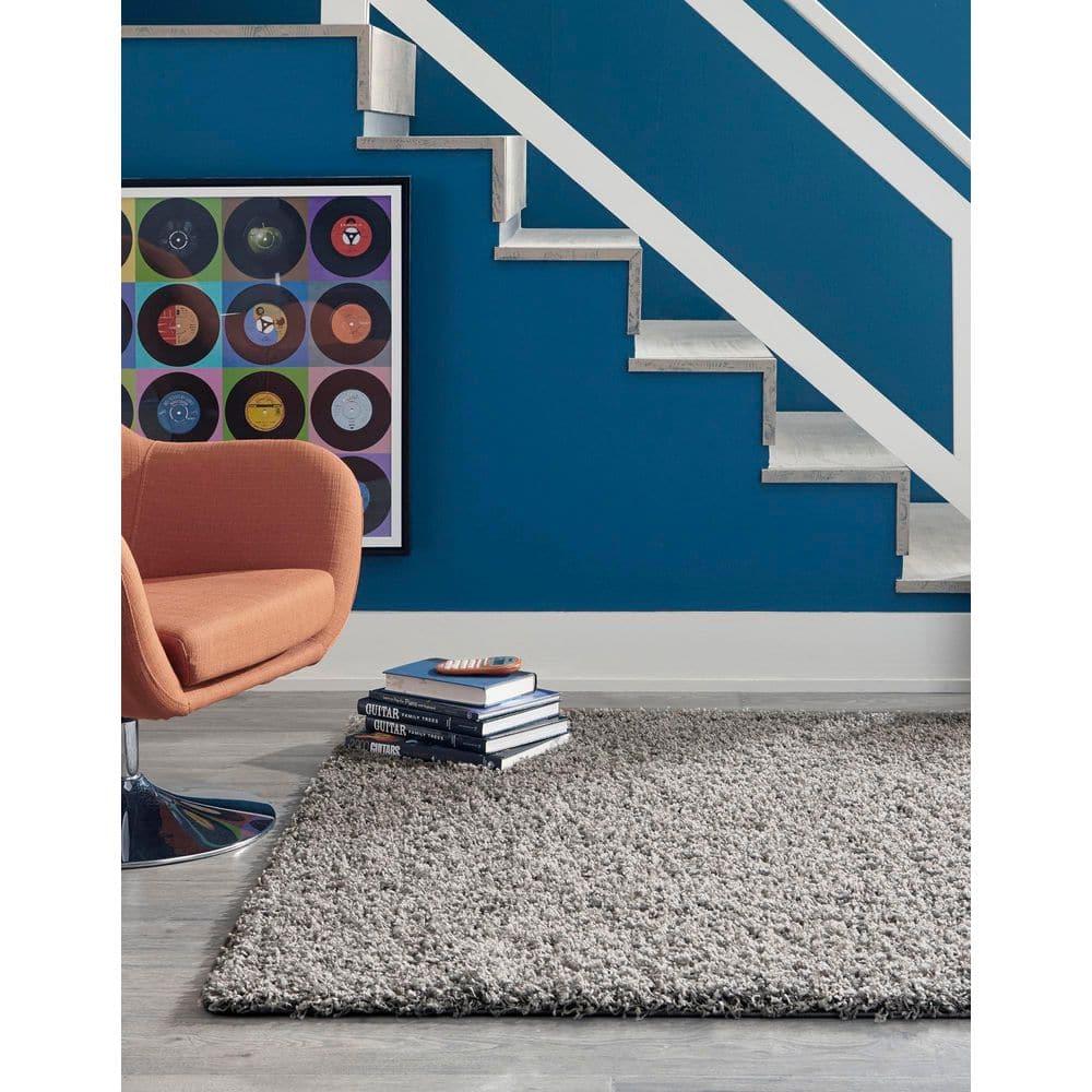 Unique Loom Solid Shag Collection Area Rug (7' 1" x 10' Rectangle Cloud Gray)