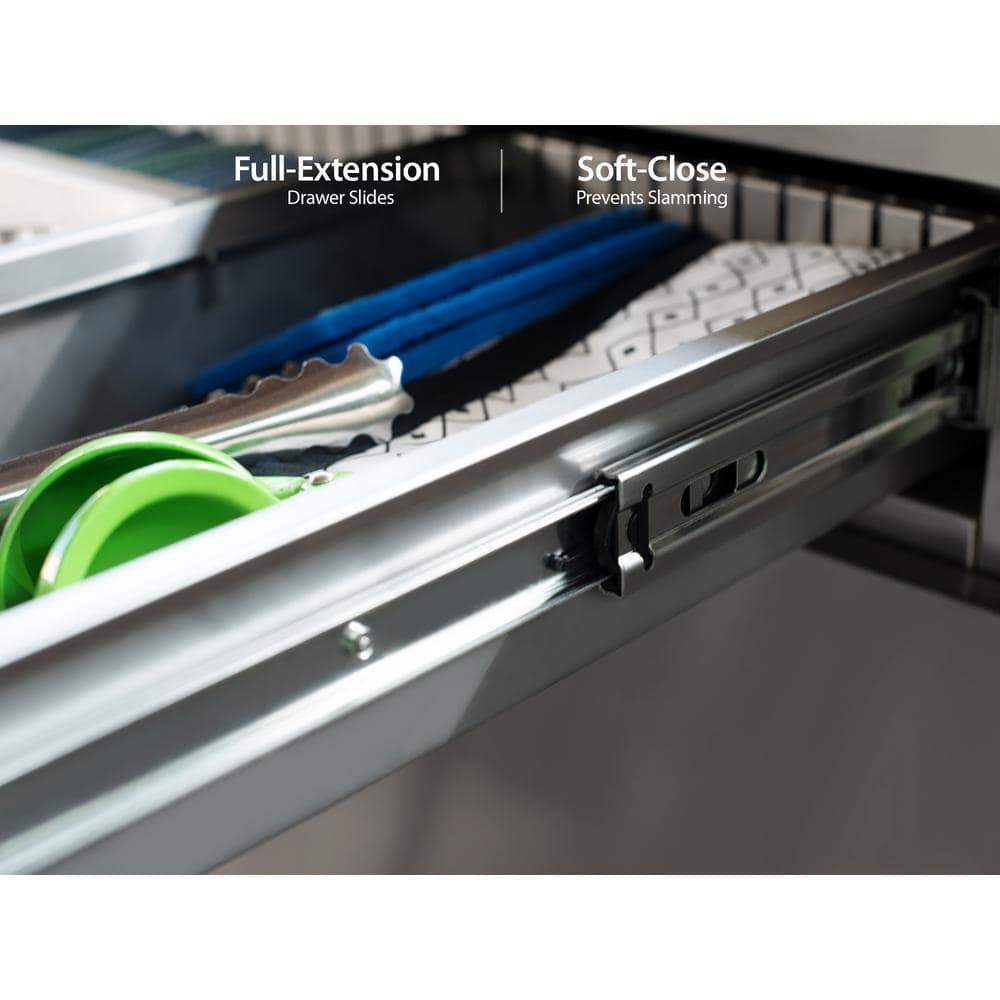 Outdoor Kitchen Classic 32In 3-Drawer Cabinet