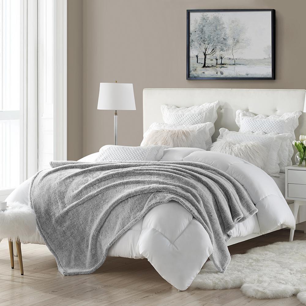 Swift Home Ultra Plush Solid and Frost Tip Throw Blanket