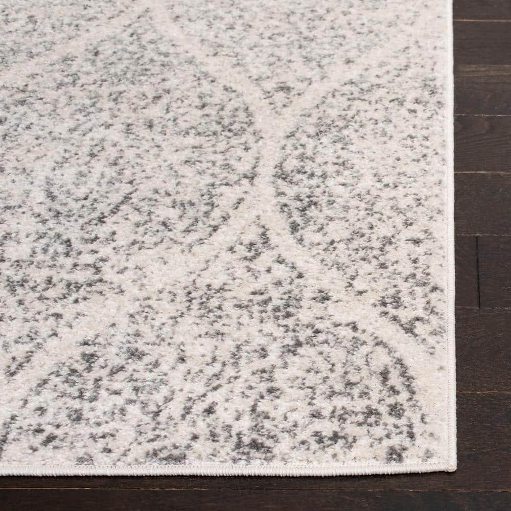 Madison MAD604 Power Loomed Indoor Area Rug - Ivory/Silver - 8'x10' - Safavieh