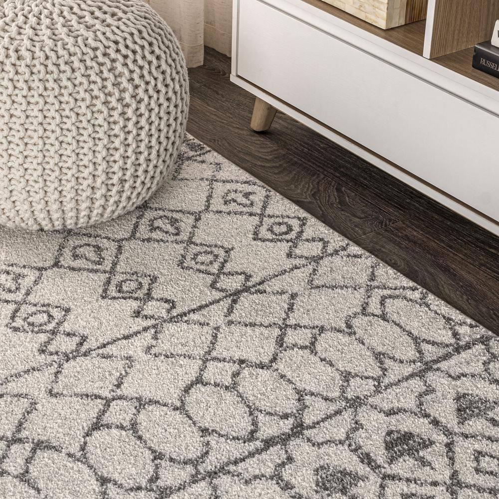 8'x10' Izil Moroccan Beni Souk Area Rug, Cream/Gray - JONATHAN Y