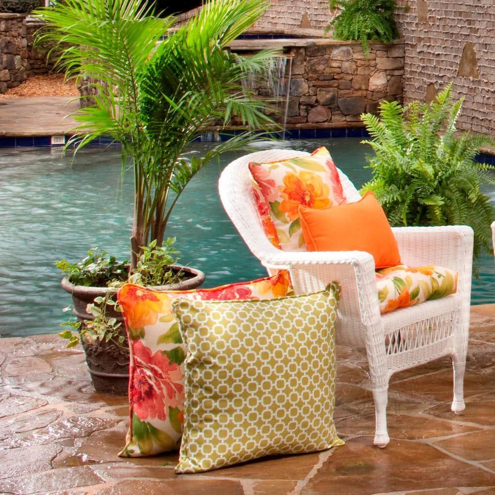 Sundeck Indoor/Outdoor Reversible Throw Pillow (Set of 2)