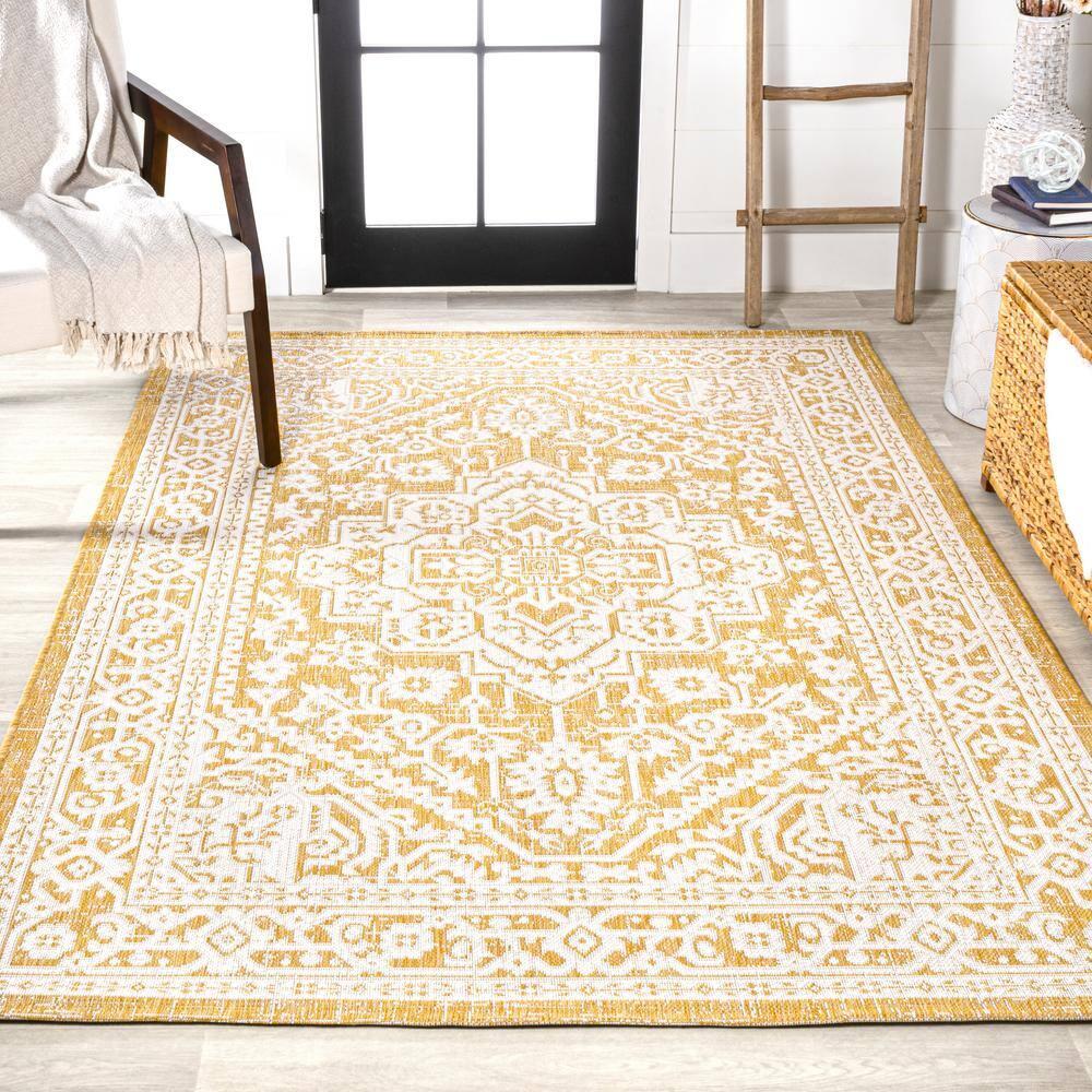 9' x 12' Sinjuri Medallion Textured Weave Indoor/Outdoor Area Rug, Yellow/Cream - JONATHAN Y