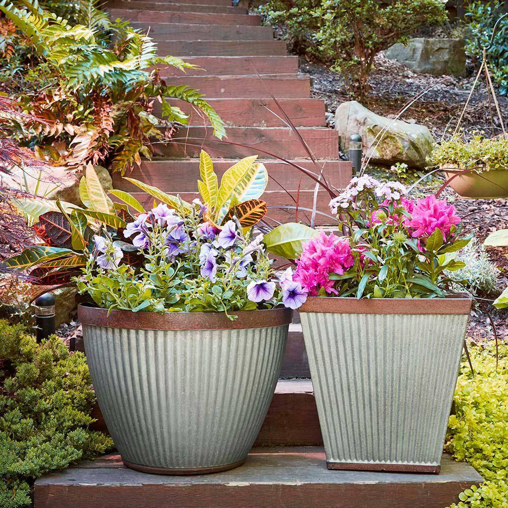 Southern Patio® Westlake Resin Pot Planter