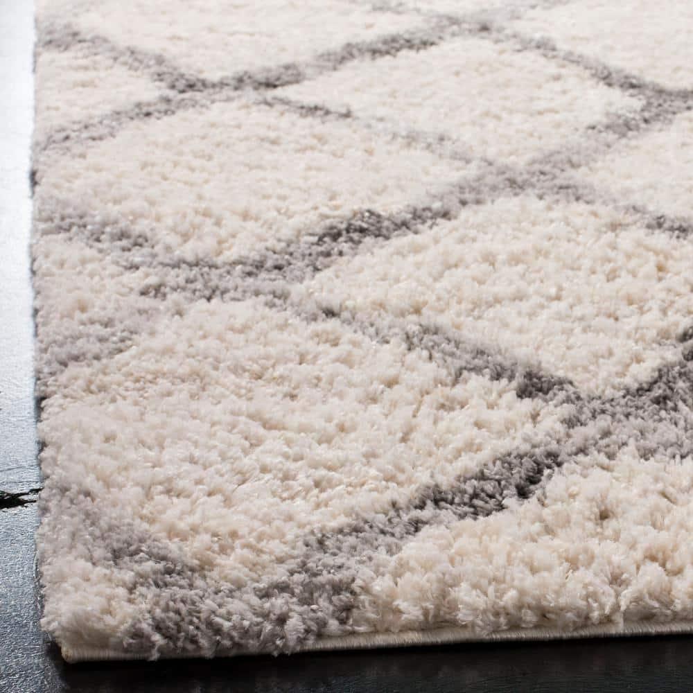 Berber Shag 200 BER215 Power Loomed Indoor Area Rug - Cream/Grey - 5'x7' - Safavieh